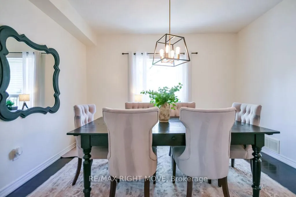 Photo 8 of 122 Atlantis Drive, Orillia — HOMEH