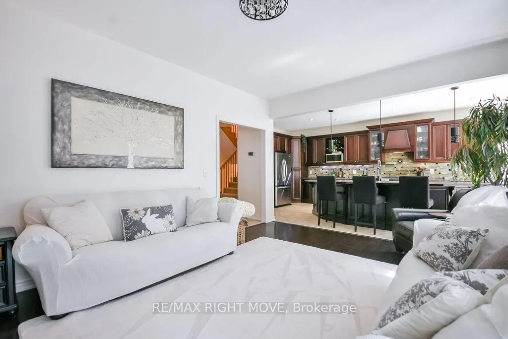 Photo 19 of 122 Atlantis Drive, Orillia — HOMEH