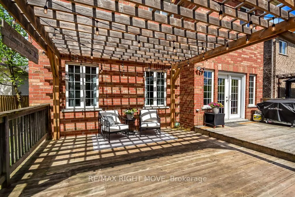 Photo 35 of 122 Atlantis Drive, Orillia — HOMEH