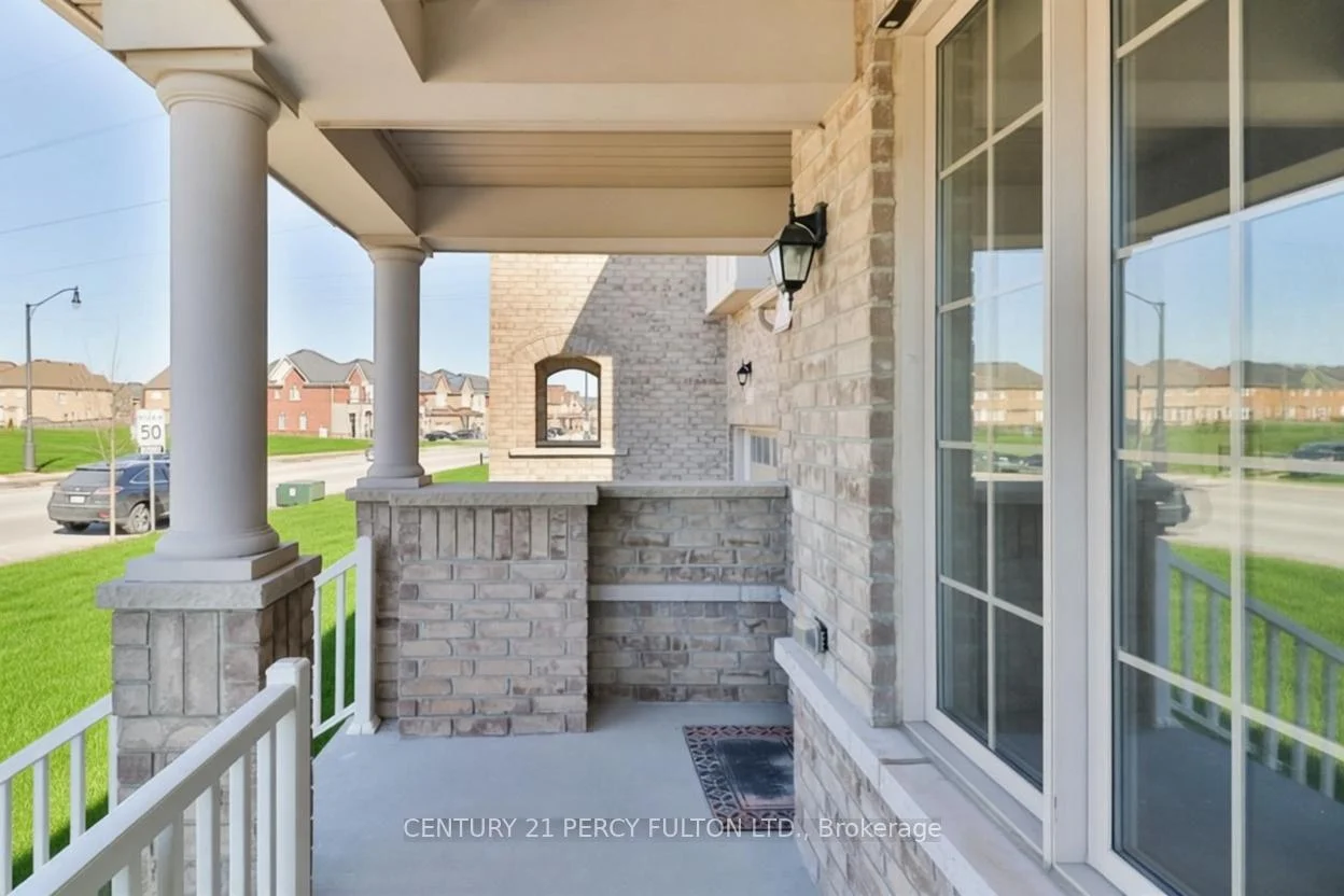 Photo 29 of 115 Bonnie Braes Drive, Brampton, Credit Valley — HOMEH