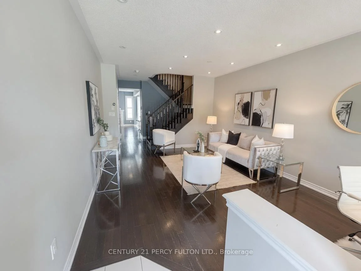 Photo 30 of 115 Bonnie Braes Drive, Brampton, Credit Valley — HOMEH