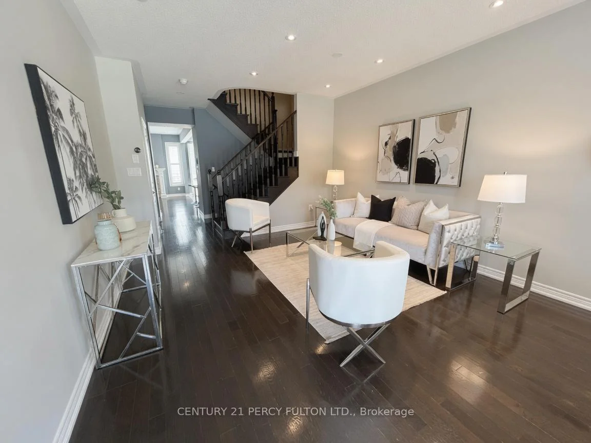 Photo 32 of 115 Bonnie Braes Drive, Brampton, Credit Valley — HOMEH