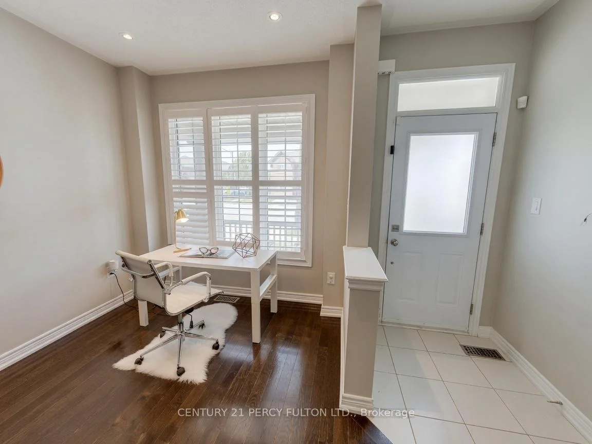Photo 34 of 115 Bonnie Braes Drive, Brampton, Credit Valley — HOMEH