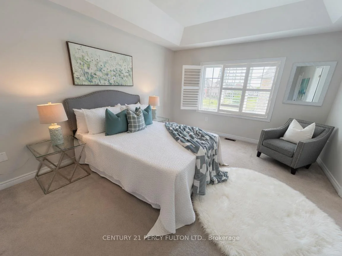 Photo 47 of 115 Bonnie Braes Drive, Brampton, Credit Valley — HOMEH