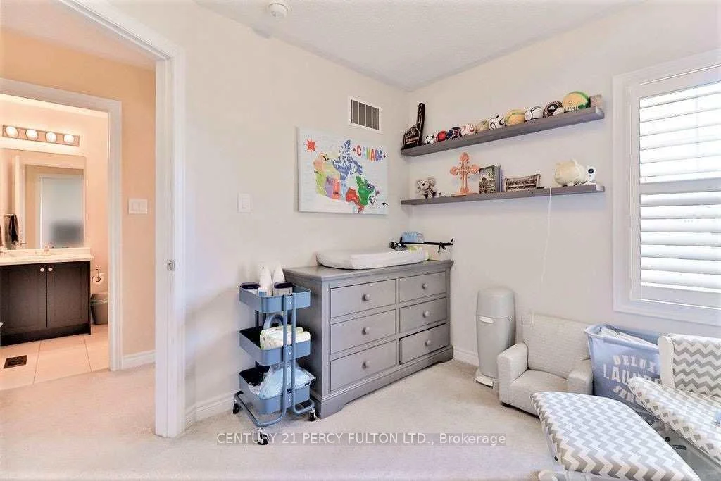 Photo 50 of 115 Bonnie Braes Drive, Brampton, Credit Valley — HOMEH