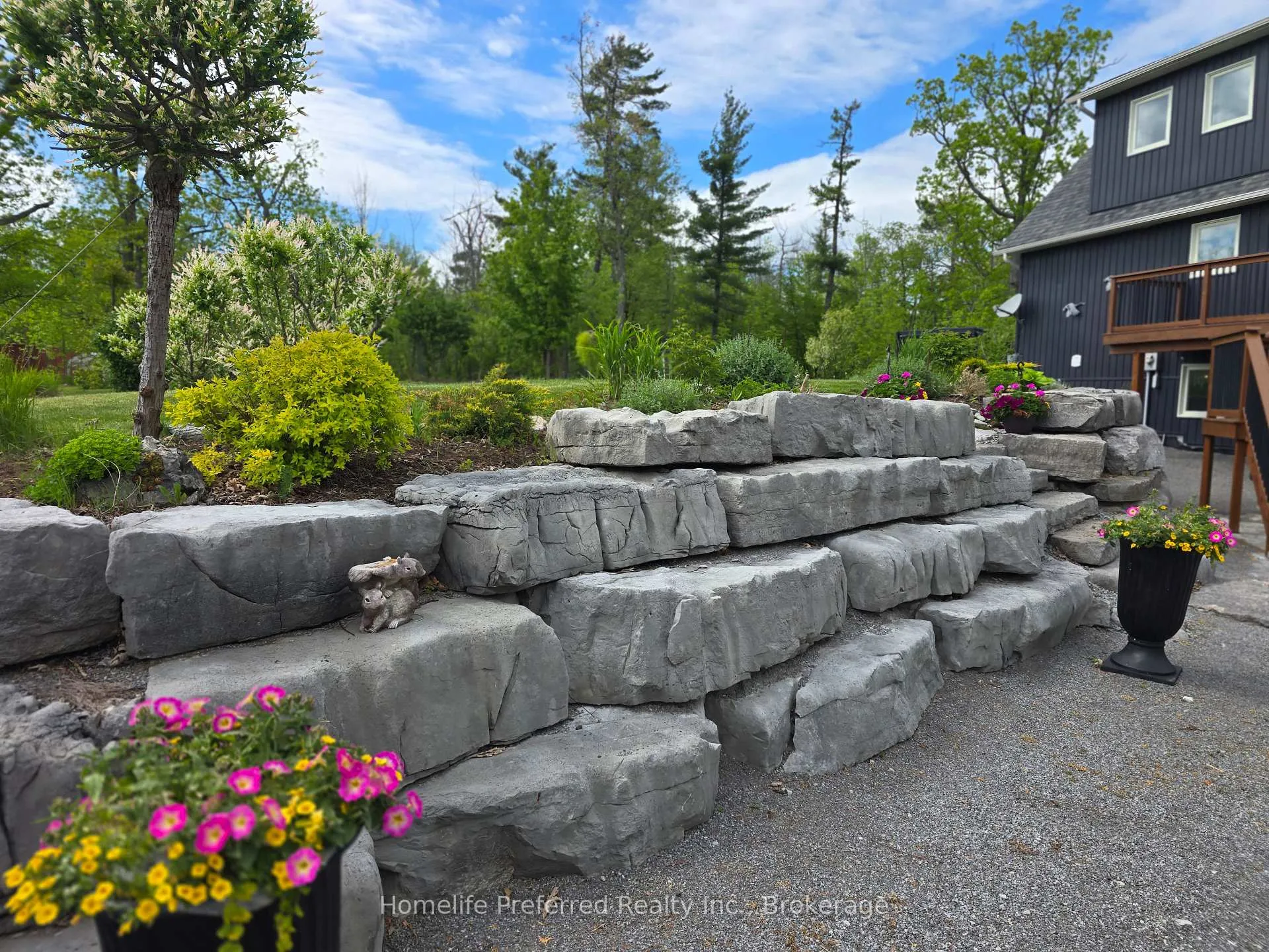 Photo 4 of 6070 28 Highway, North Kawartha — HOMEH