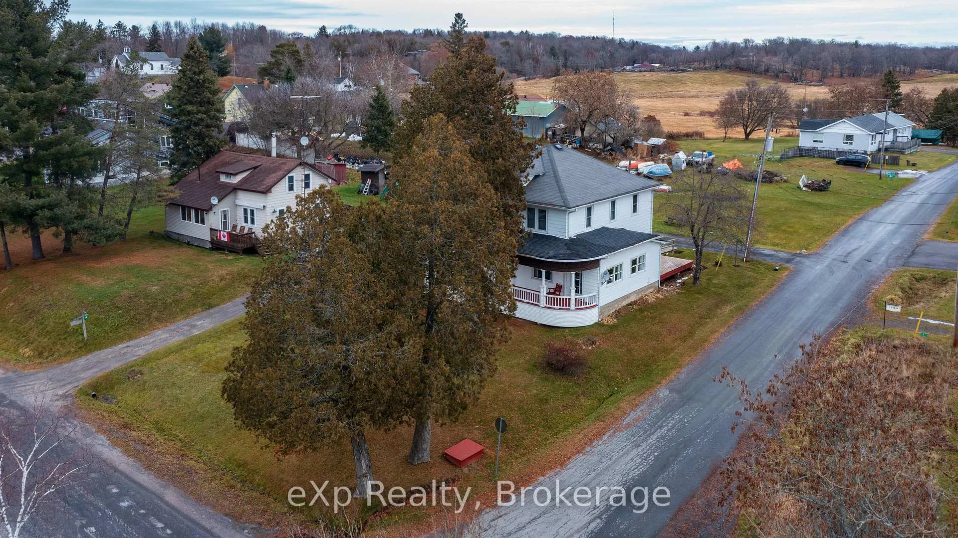 Photo 37 of 2 Henry Street, McKellar — HOMEH