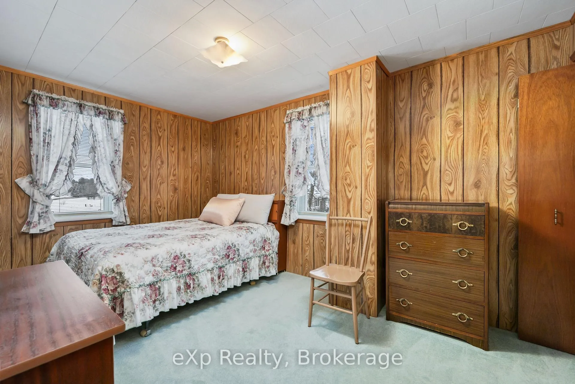 Photo 25 of 2 Henry Street, McKellar — HOMEH