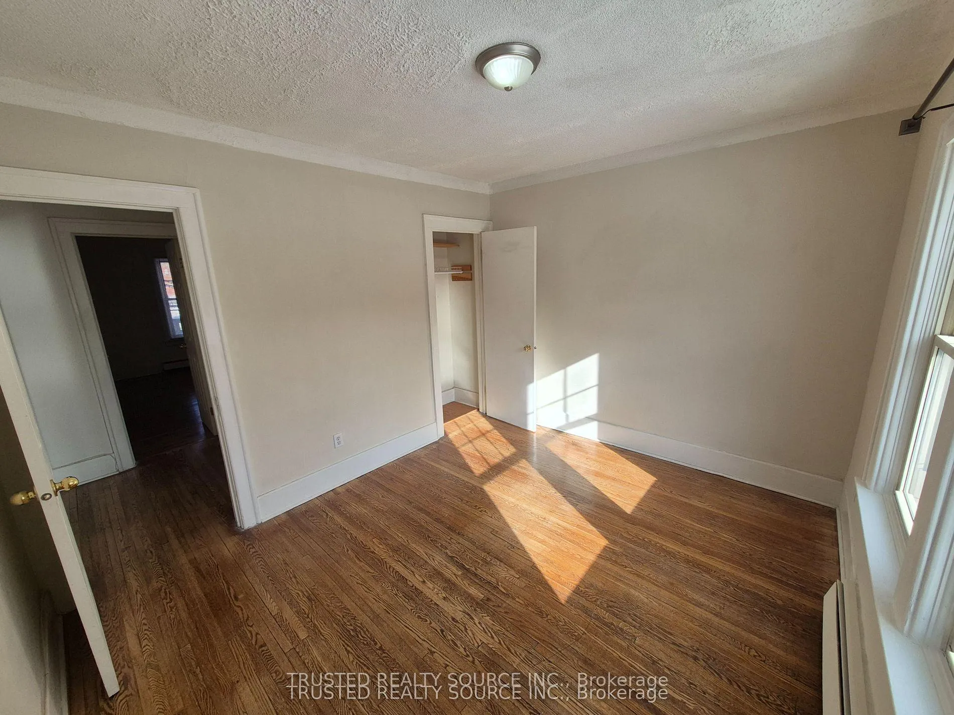 Photo 12 of Unit #3, 1614 Ontario Street, Windsor — HOMEH