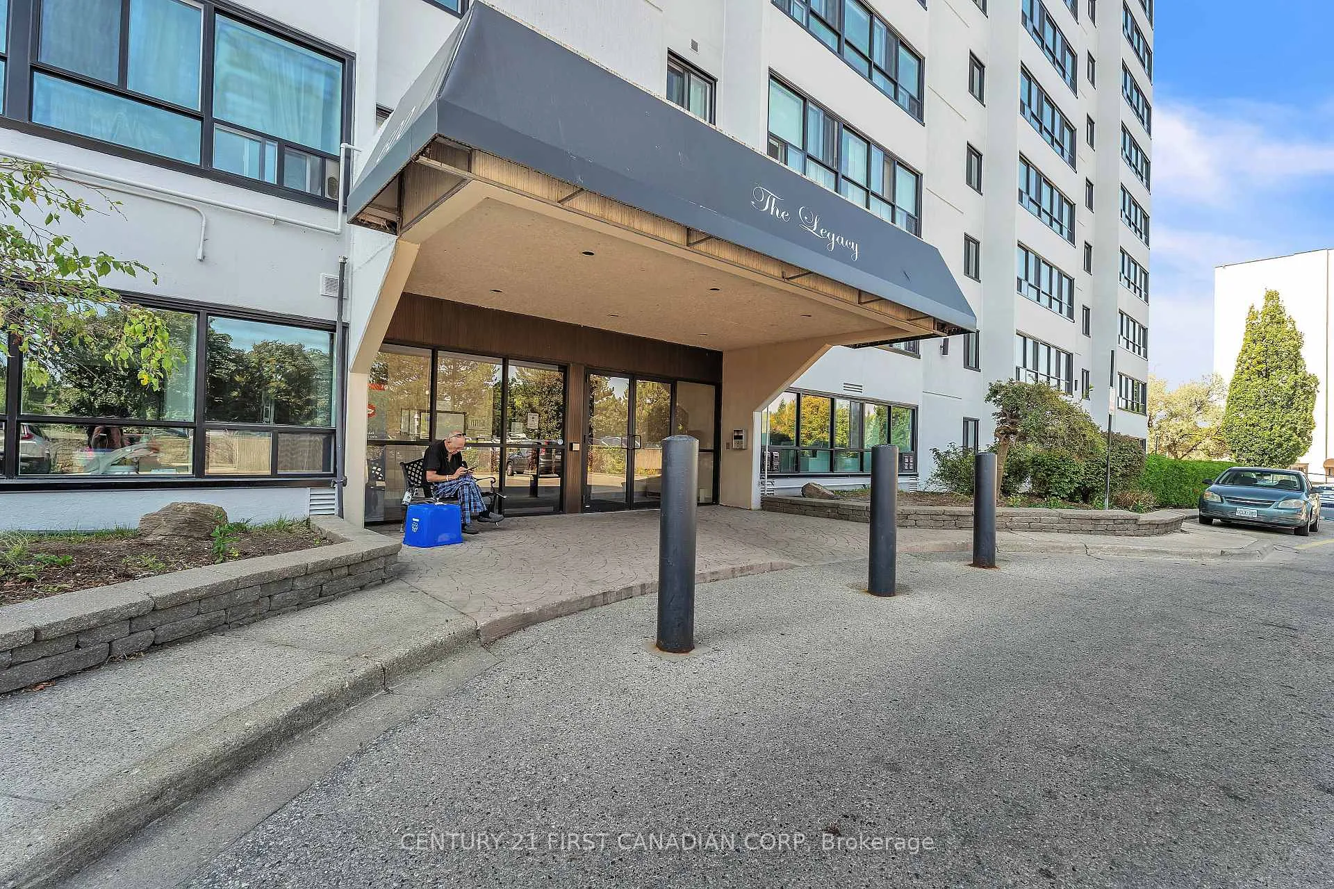 Photo 28 of Unit 1010, 600 Grenfell Drive, London, North C — HOMEH