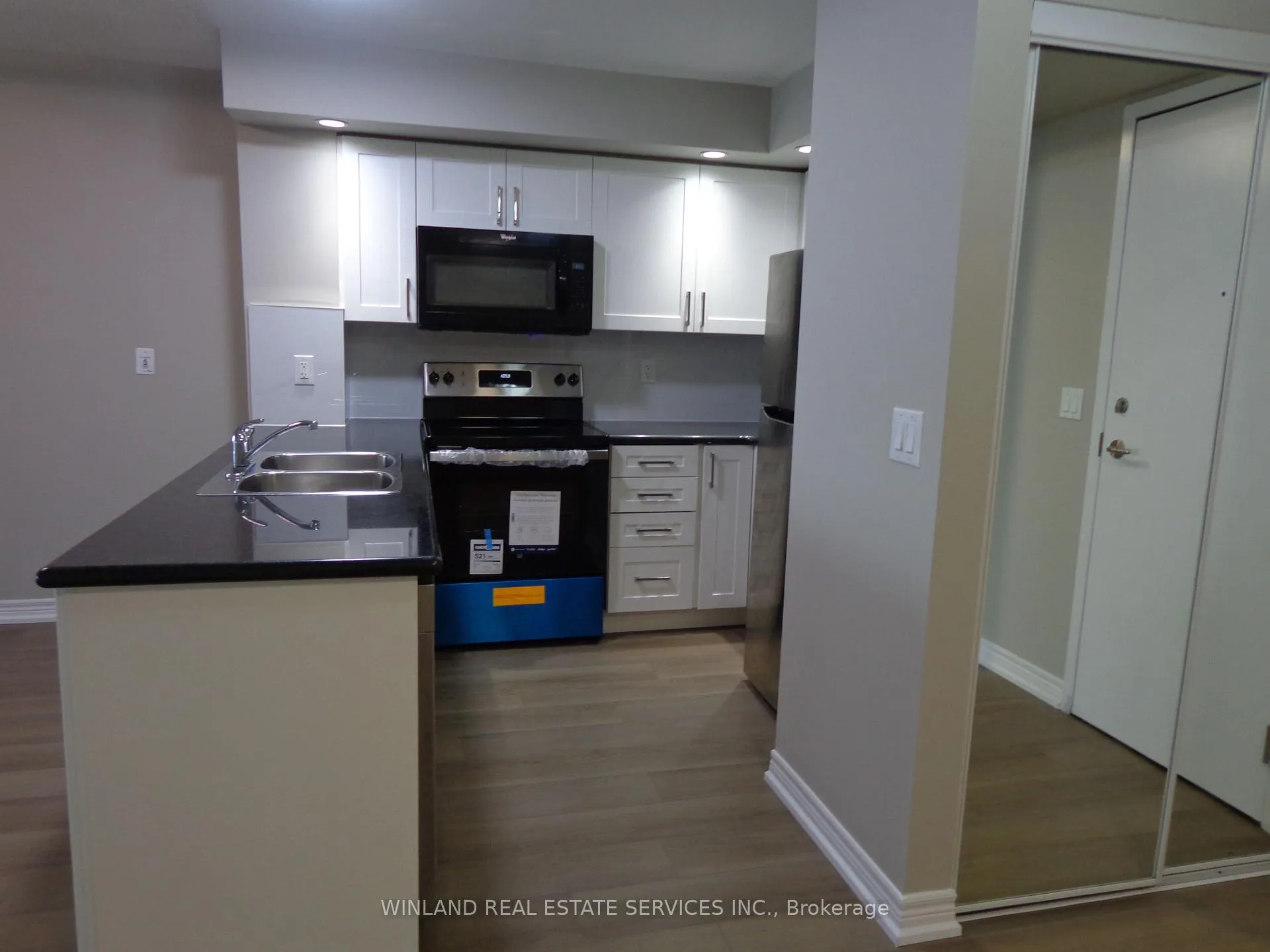 Photo 7 of Unit 1106, 33 Cox Boulevard, Markham, Buttonville — HOMEH