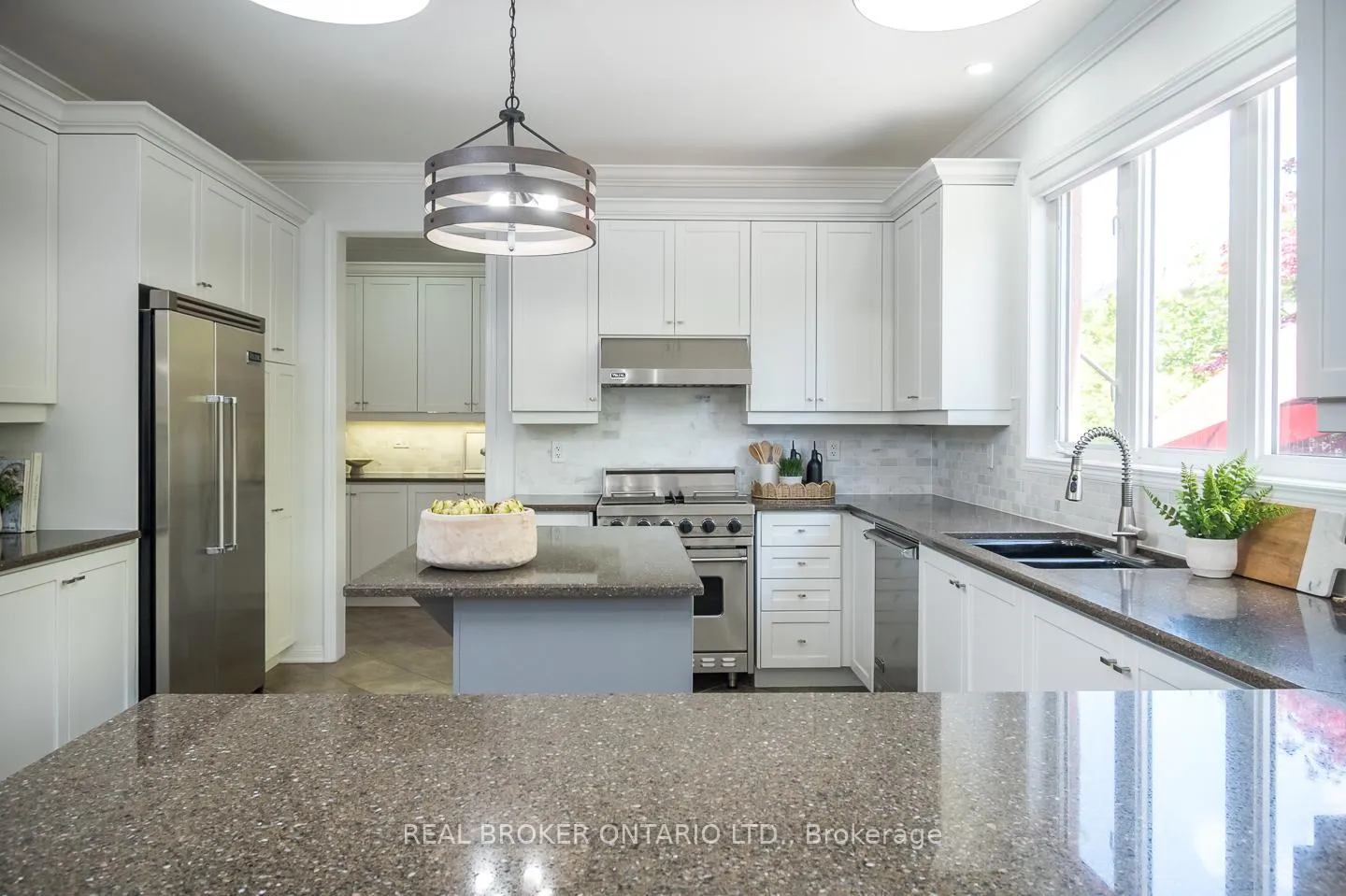 Photo 18 of 727 Maddocks Trail, Milton, Coates — HOMEH