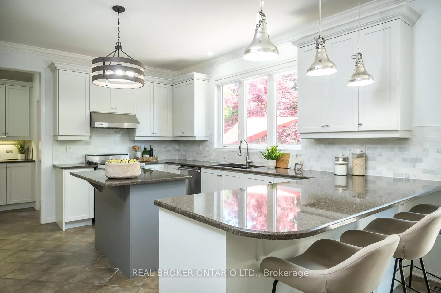 Photo 19 of 727 Maddocks Trail, Milton, Coates — HOMEH