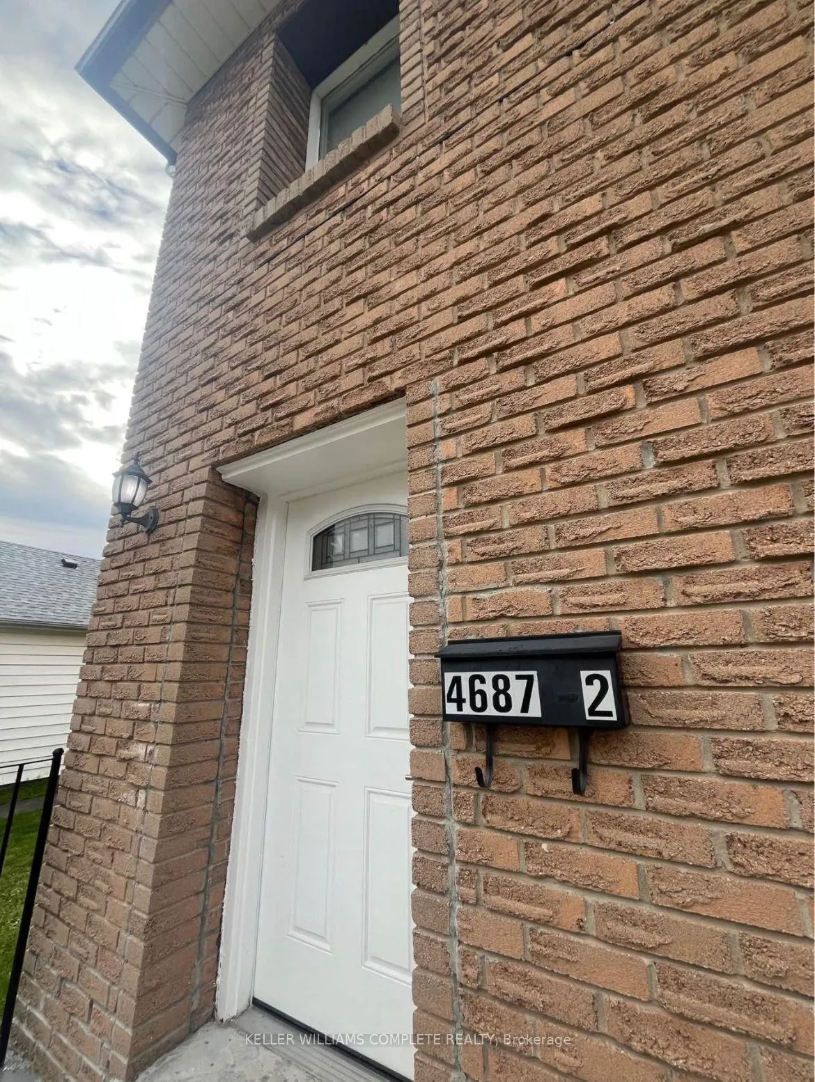 Photo 1 of Unit 2, 4687 First Avenue, Niagara Falls, Cherrywood — HOMEH