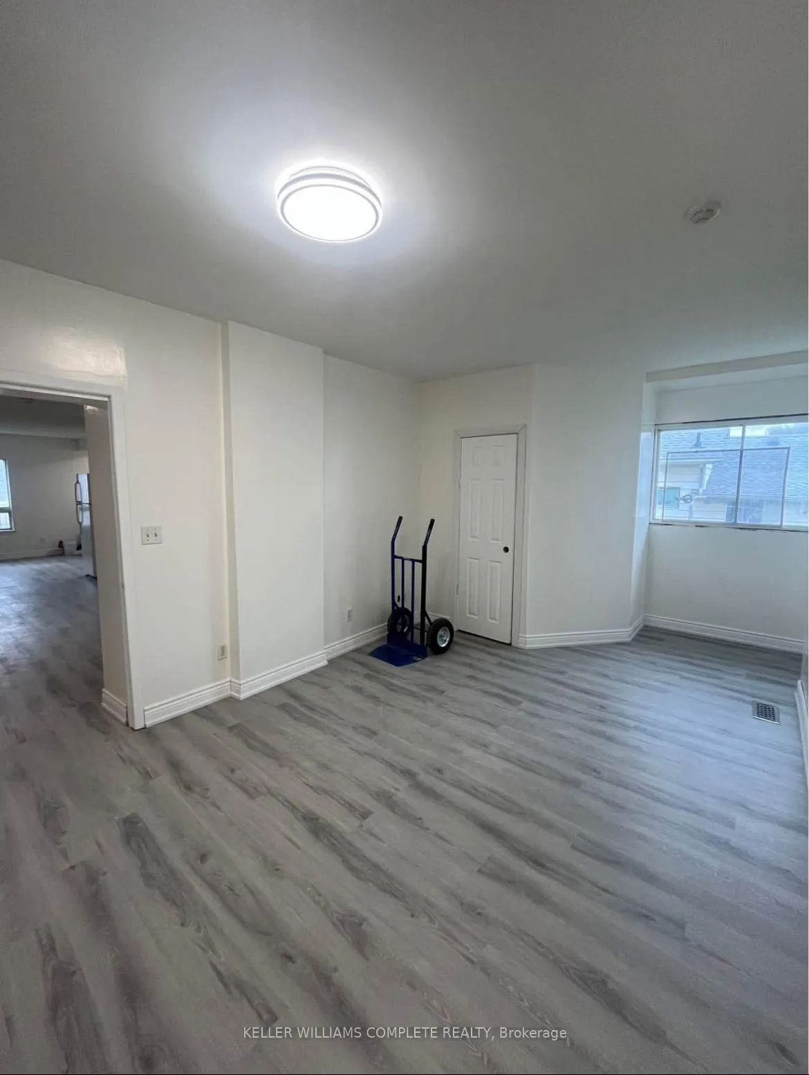 Photo 17 of Unit 2, 4687 First Avenue, Niagara Falls, Cherrywood — HOMEH