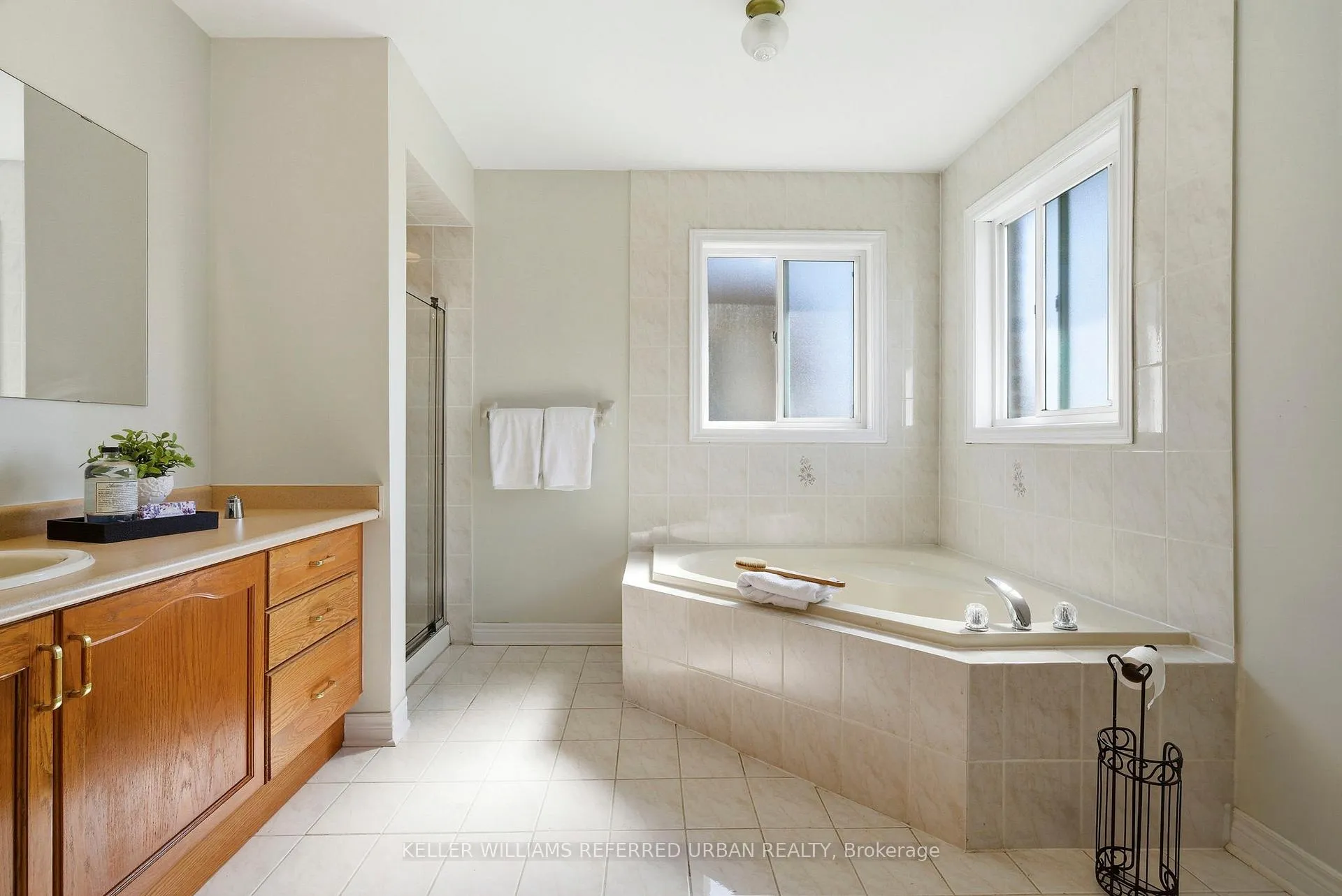 Photo 18 of 25 Shadyridge Road, Brampton, Bram East — HOMEH