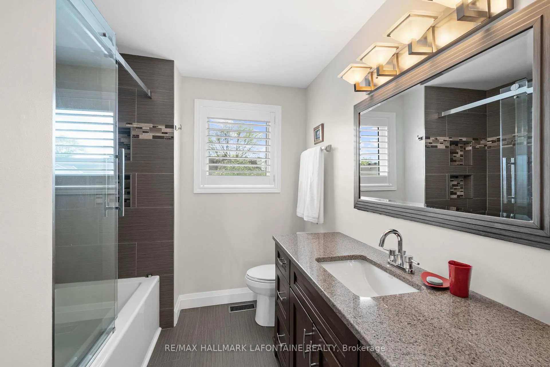 Photo 31 of 8 Steventon Crescent, Ottawa, Stittsville (Central) — HOMEH