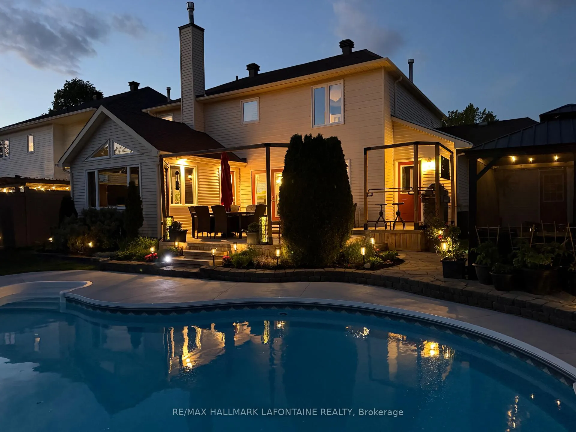 Photo 41 of 8 Steventon Crescent, Ottawa, Stittsville (Central) — HOMEH