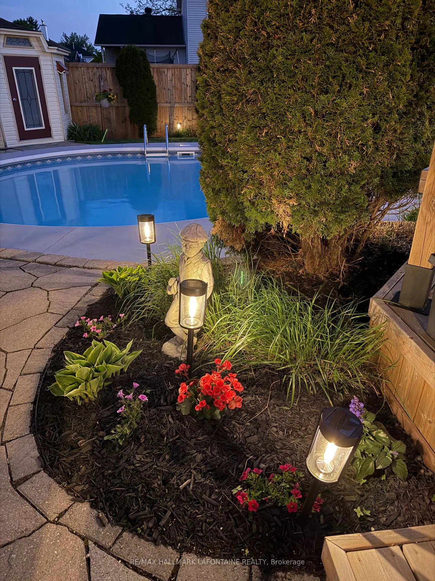 Photo 44 of 8 Steventon Crescent, Ottawa, Stittsville (Central) — HOMEH