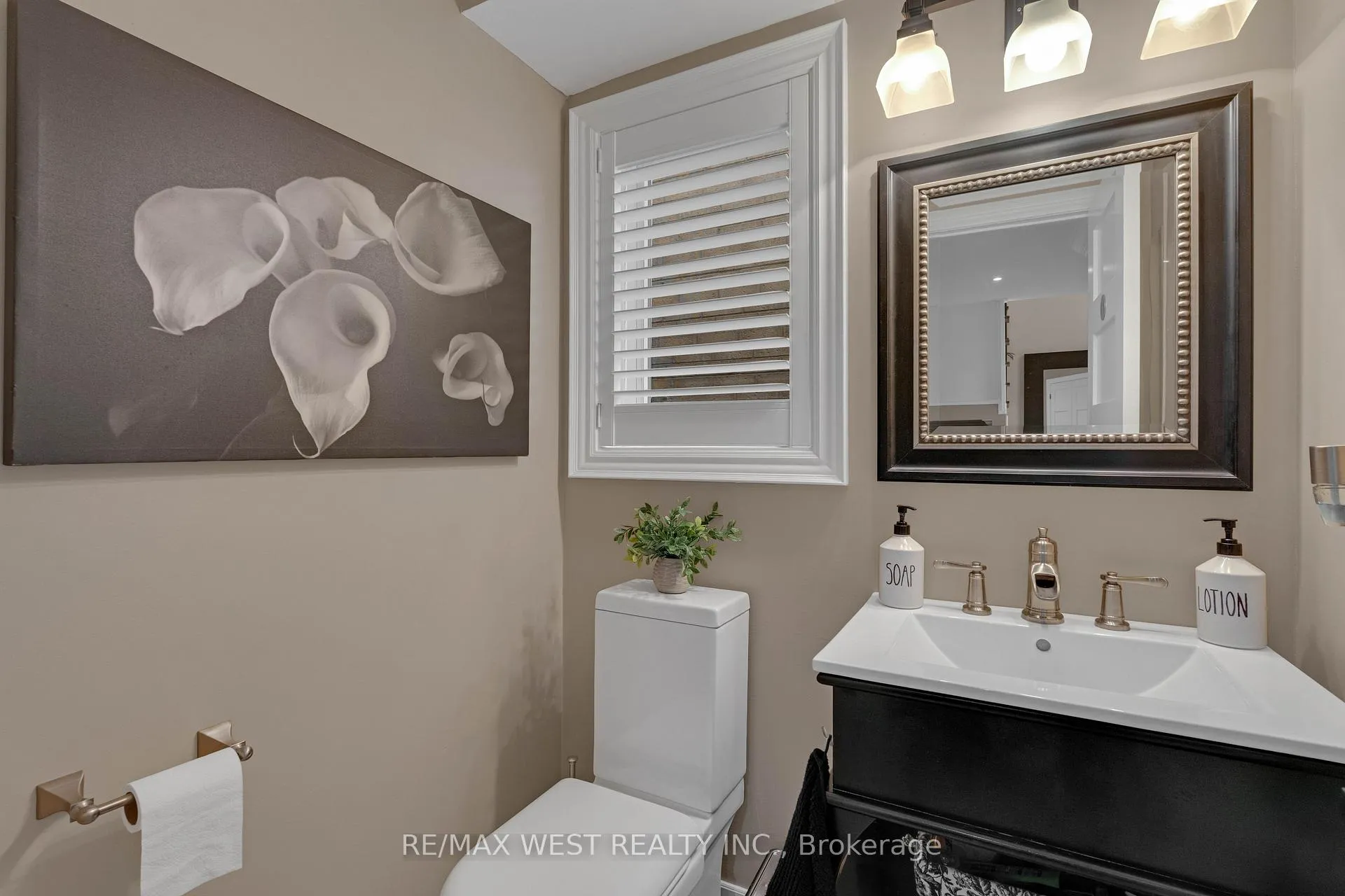 Photo 6 of 34 Crestridge Drive, Caledon, Bolton North — HOMEH