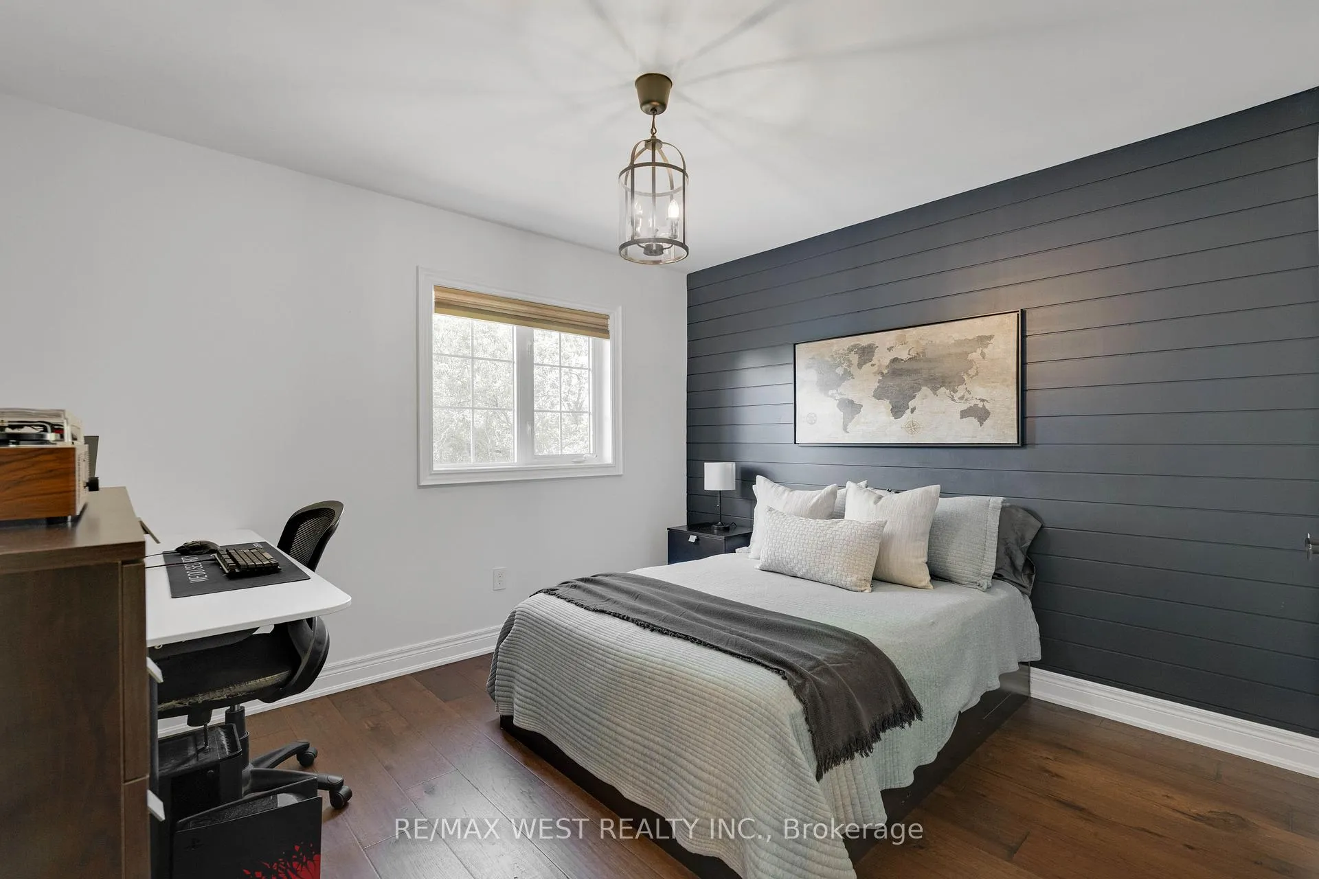 Photo 11 of 34 Crestridge Drive, Caledon, Bolton North — HOMEH