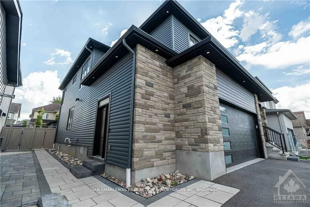 Photo 2 of Unit C, 846 Rockson Crescent, Ottawa, Stittsville (South) — HOMEH