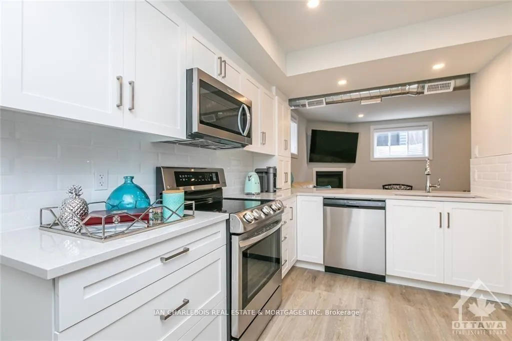 Photo 10 of Unit C, 846 Rockson Crescent, Ottawa, Stittsville (South) — HOMEH