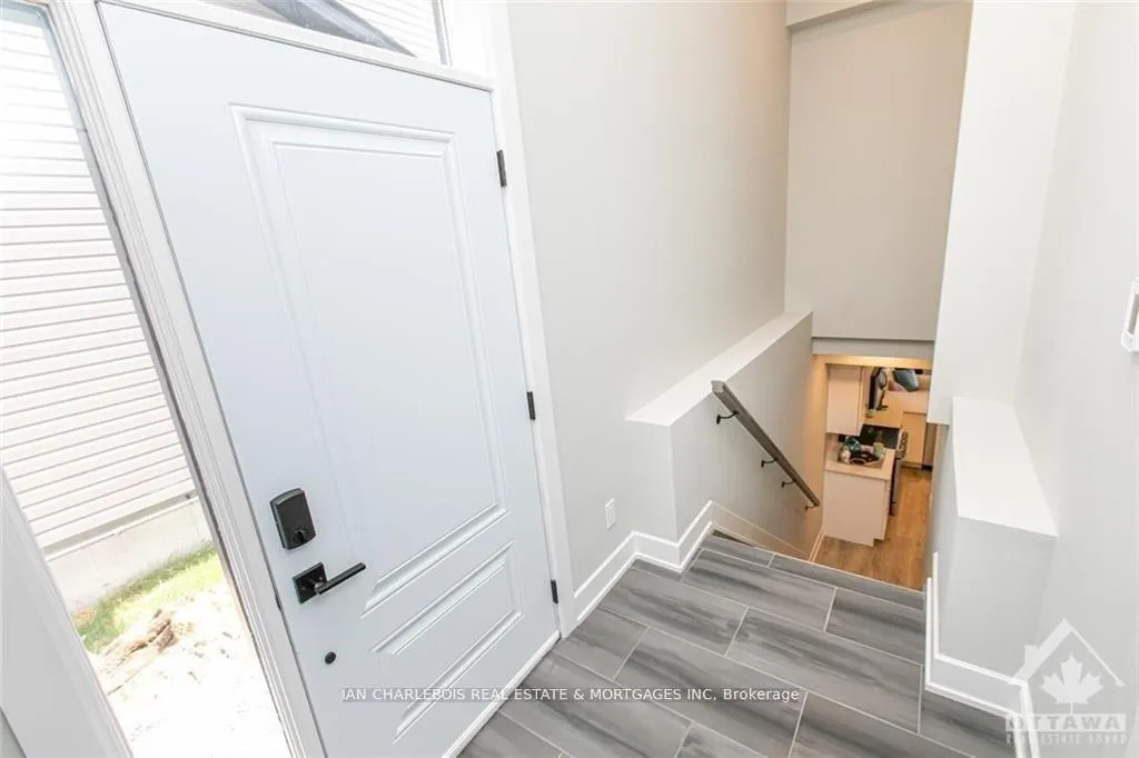 Photo 12 of Unit C, 846 Rockson Crescent, Ottawa, Stittsville (South) — HOMEH