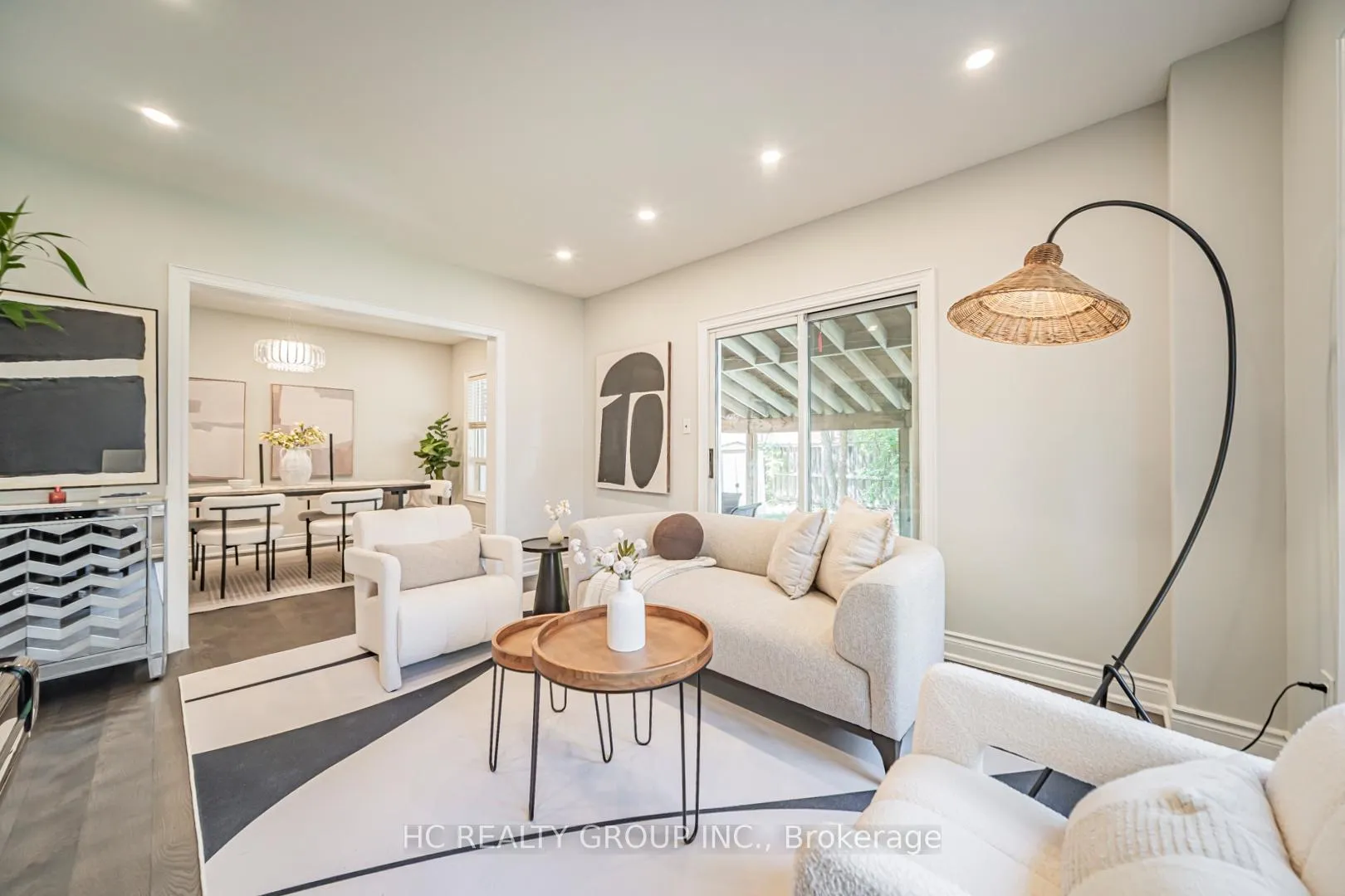 Photo 12 of 483 Menczel Crescent, Newmarket, Summerhill Estates — HOMEH