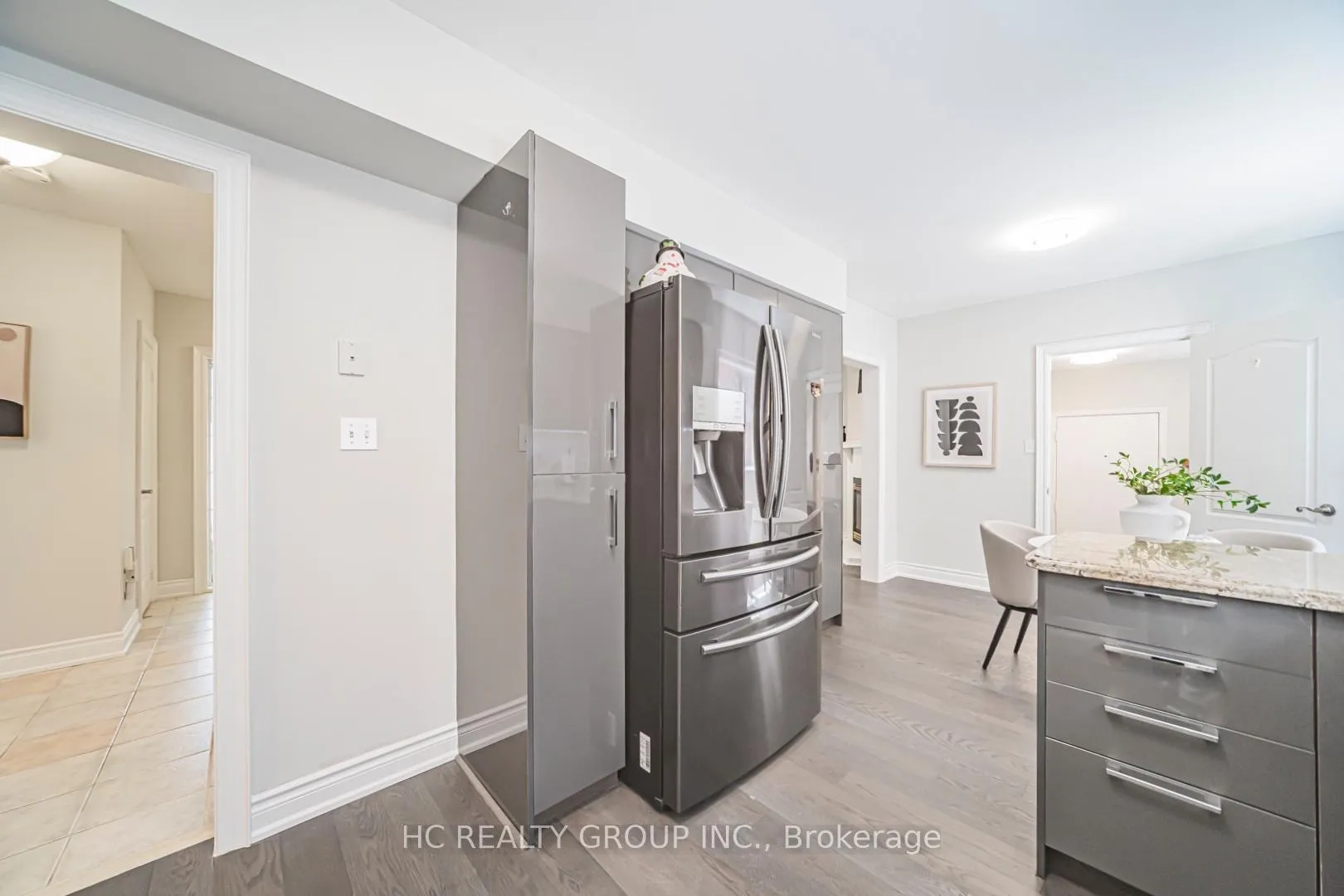 Photo 18 of 483 Menczel Crescent, Newmarket, Summerhill Estates — HOMEH