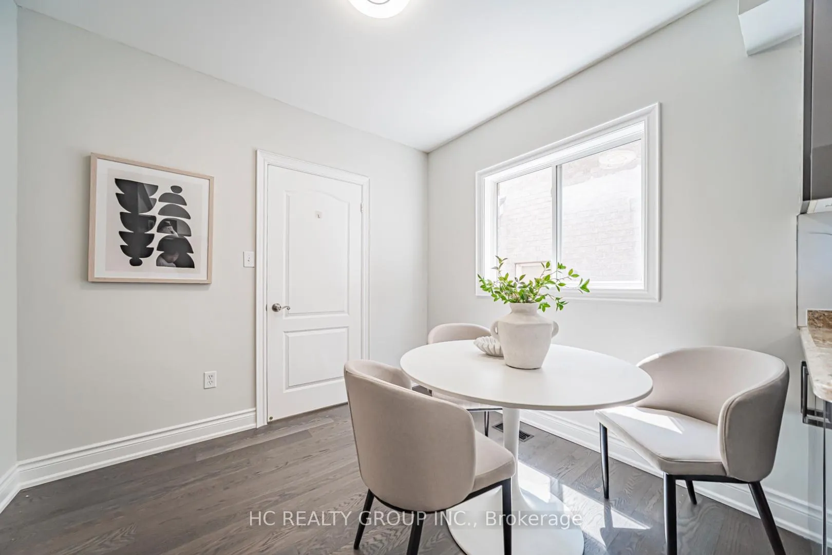 Photo 20 of 483 Menczel Crescent, Newmarket, Summerhill Estates — HOMEH