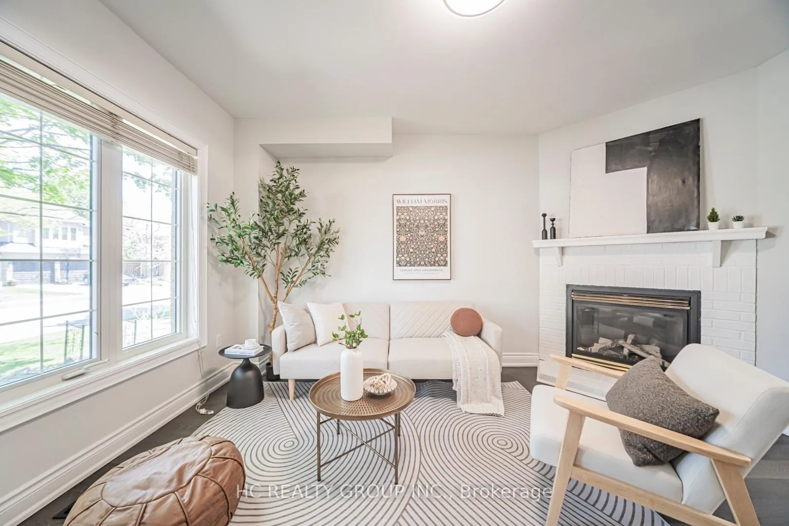 Photo 22 of 483 Menczel Crescent, Newmarket, Summerhill Estates — HOMEH
