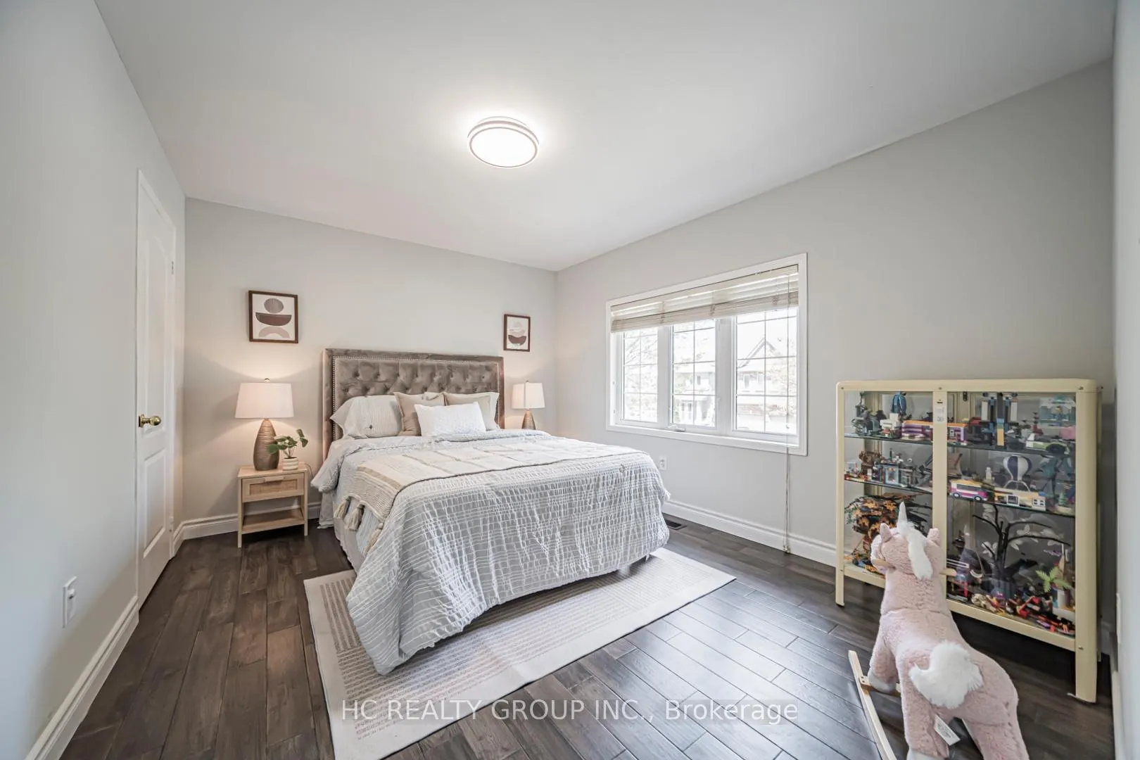 Photo 34 of 483 Menczel Crescent, Newmarket, Summerhill Estates — HOMEH