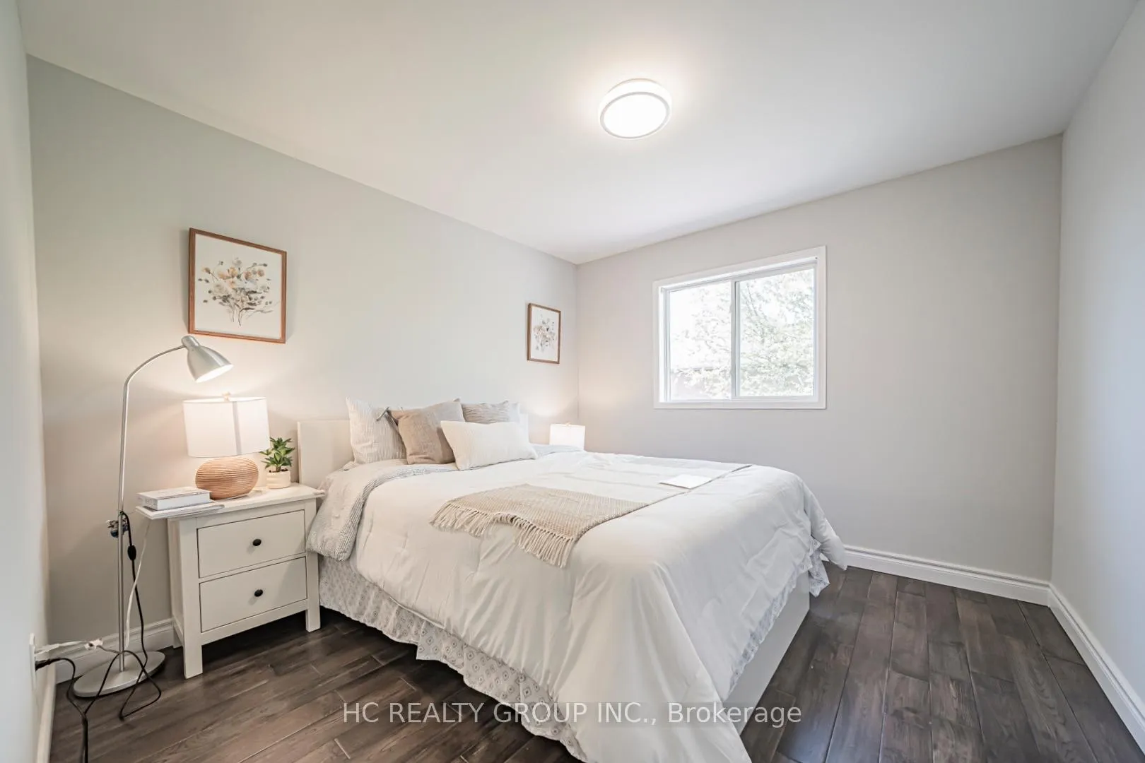 Photo 36 of 483 Menczel Crescent, Newmarket, Summerhill Estates — HOMEH