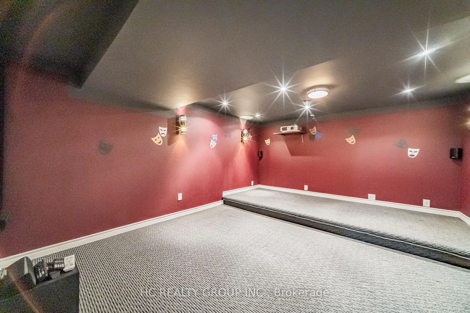 Photo 43 of 483 Menczel Crescent, Newmarket, Summerhill Estates — HOMEH
