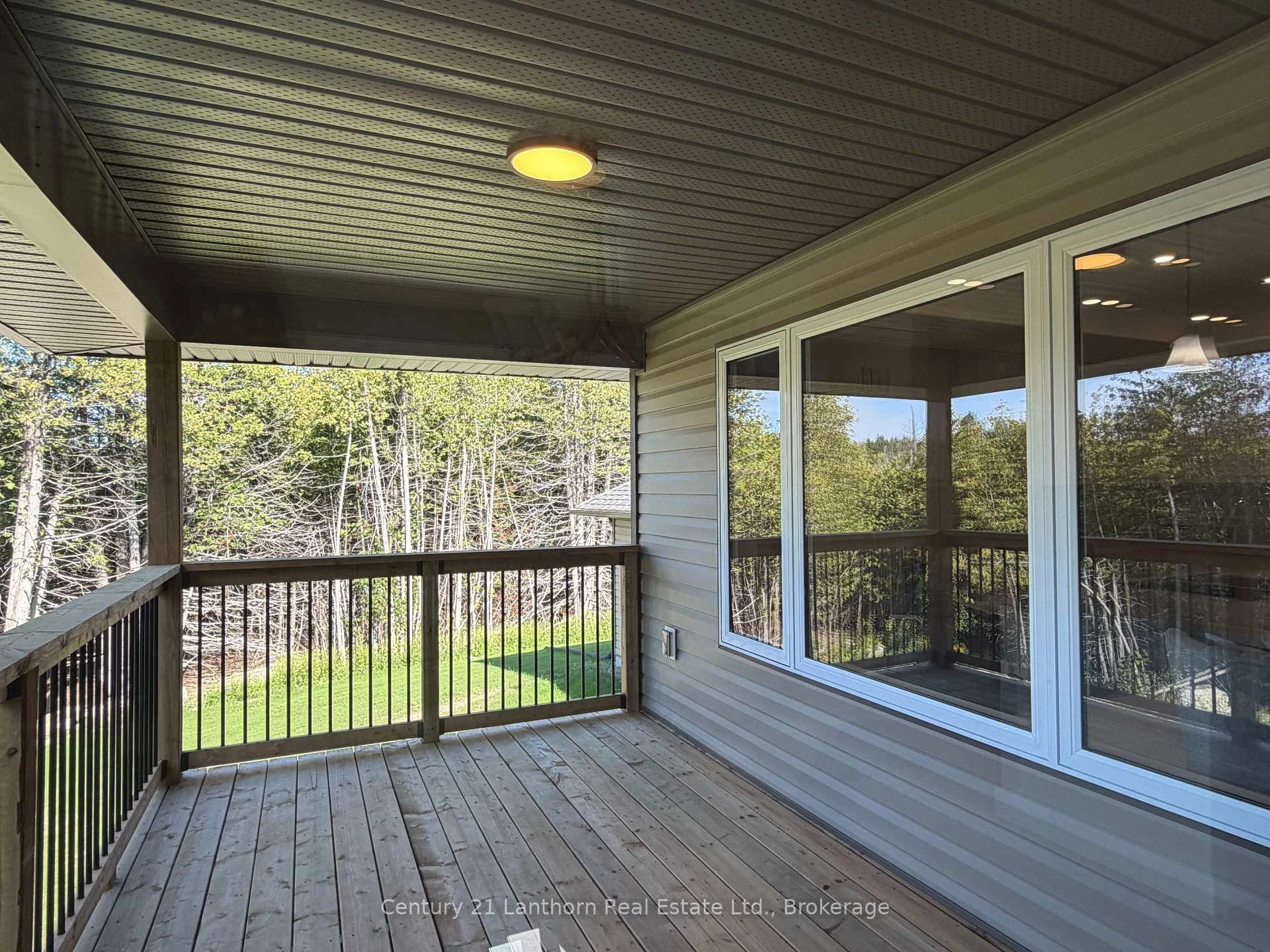 Photo 10 of 811 Black Road, Prince Edward County, Sophiasburgh — HOMEH
