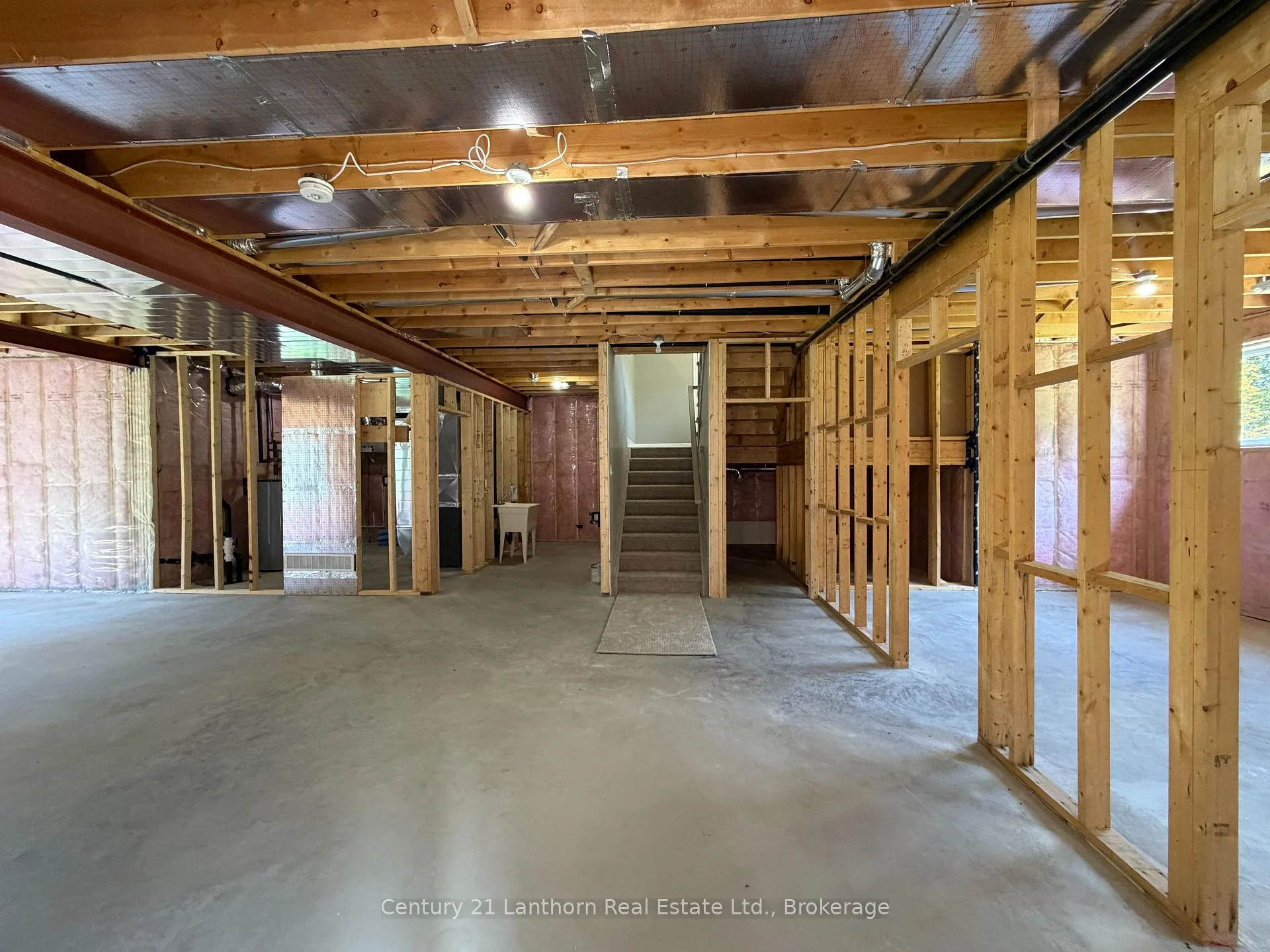 Photo 16 of 811 Black Road, Prince Edward County, Sophiasburgh — HOMEH