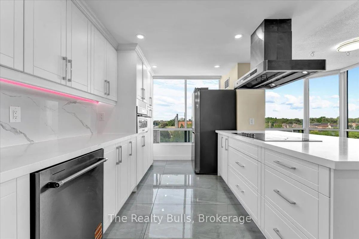 Photo 25 of Unit 701, 26 Hanover Road, Brampton, Queen Street Corridor — HOMEH