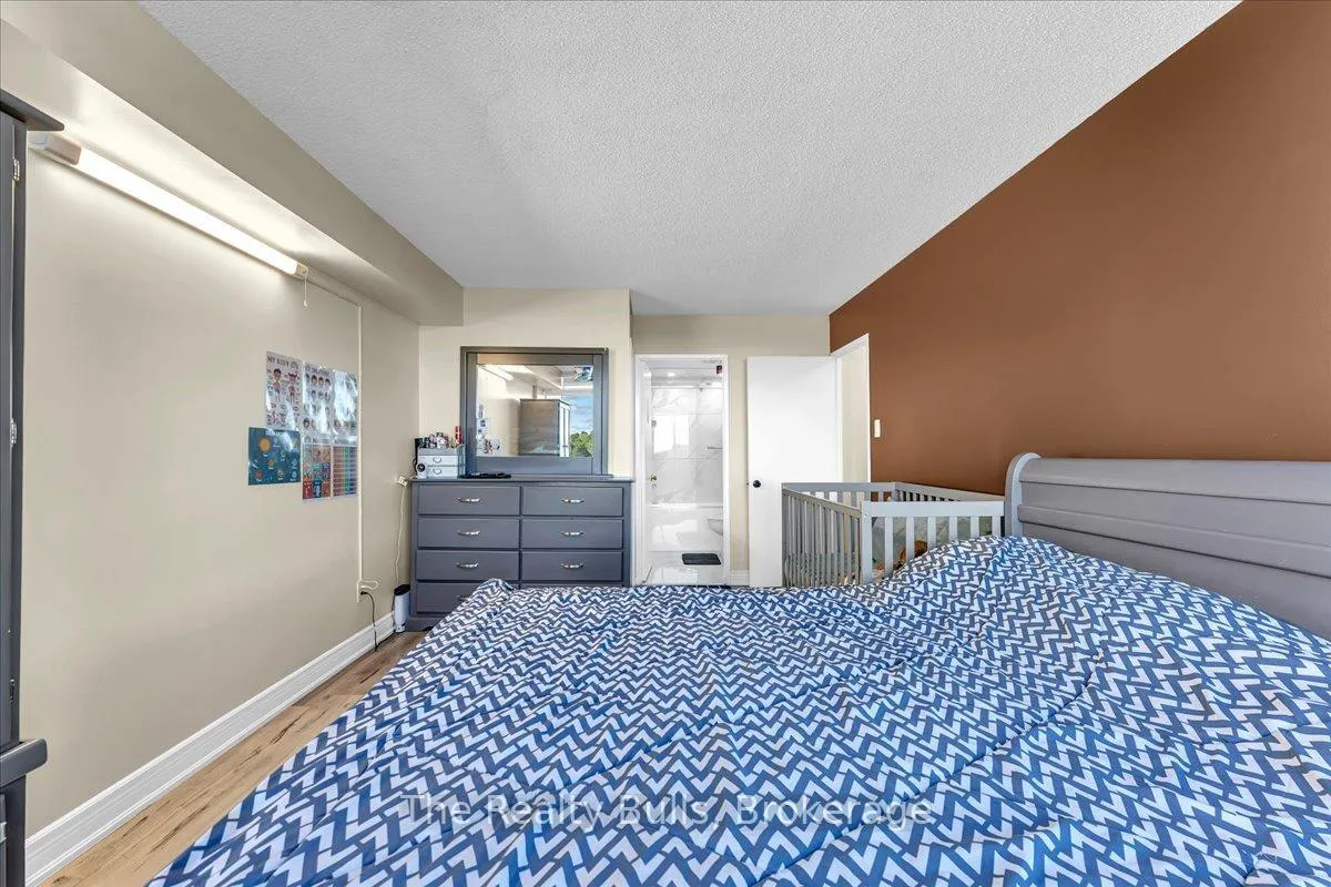 Photo 37 of Unit 701, 26 Hanover Road, Brampton, Queen Street Corridor — HOMEH