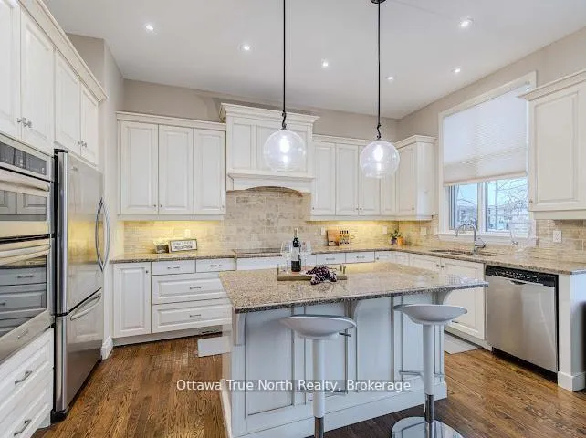 Photo 12 of 105 Black Maple Private, Ottawa, Rockcliffe — HOMEH