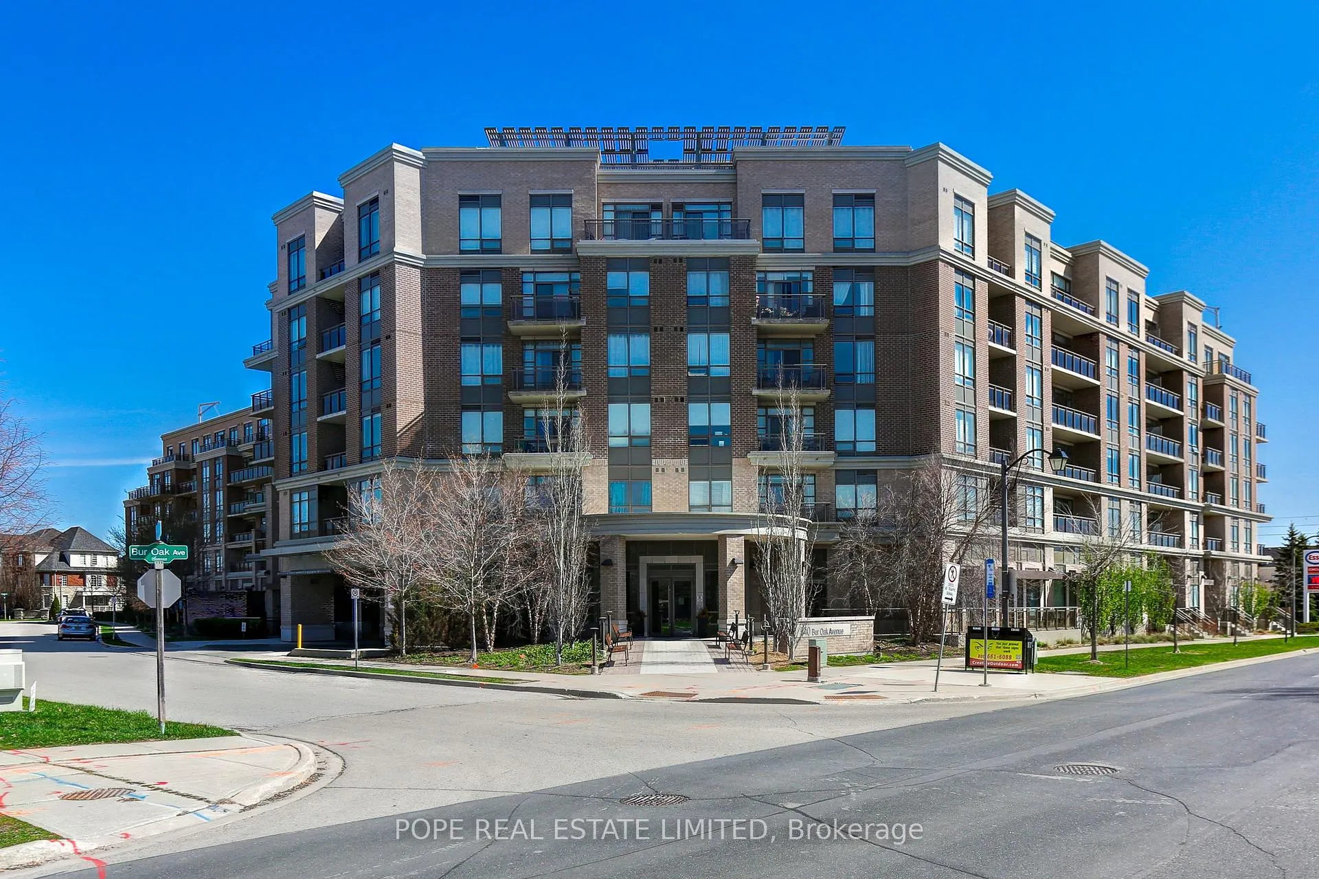 Photo 7 of Unit 520, 540 Bur Oak Avenue, Markham, Berczy — HOMEH