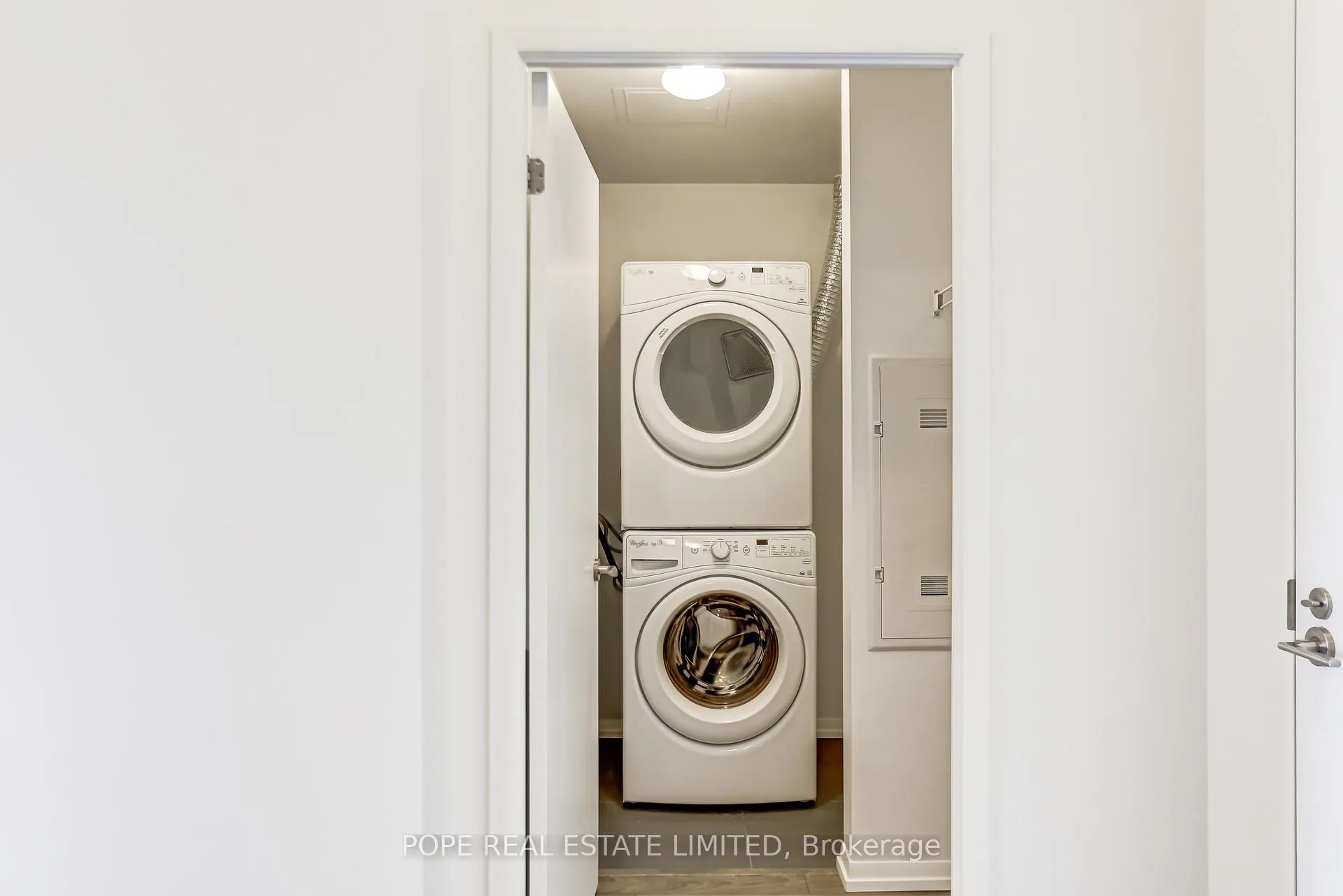 Photo 21 of Unit 520, 540 Bur Oak Avenue, Markham, Berczy — HOMEH