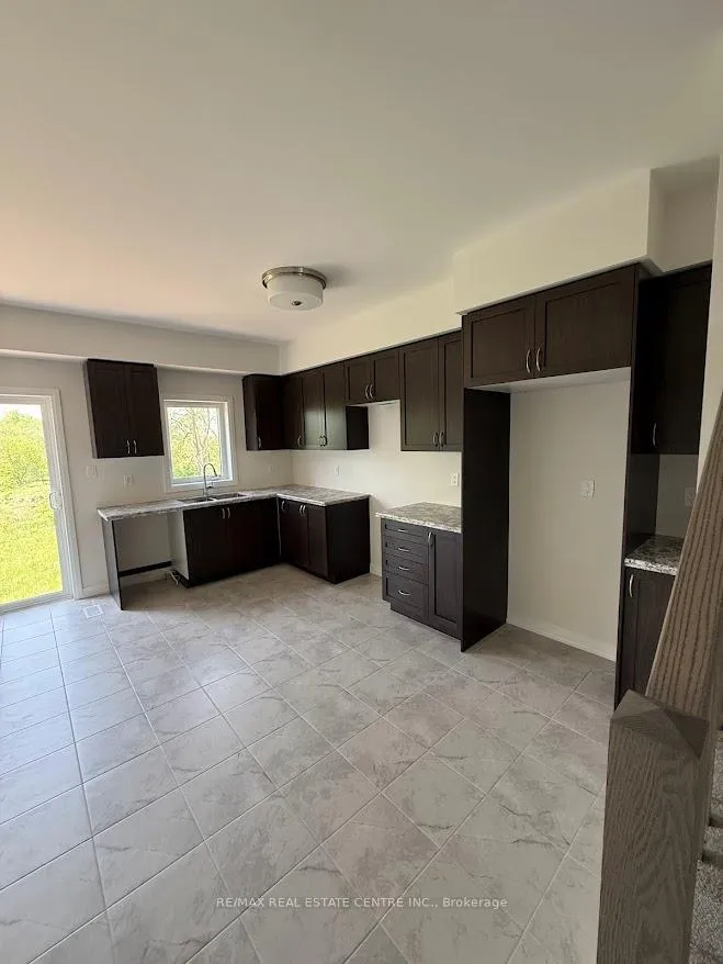 Photo 5 of Unit 52, 313 Conklin Road, Brantford — HOMEH