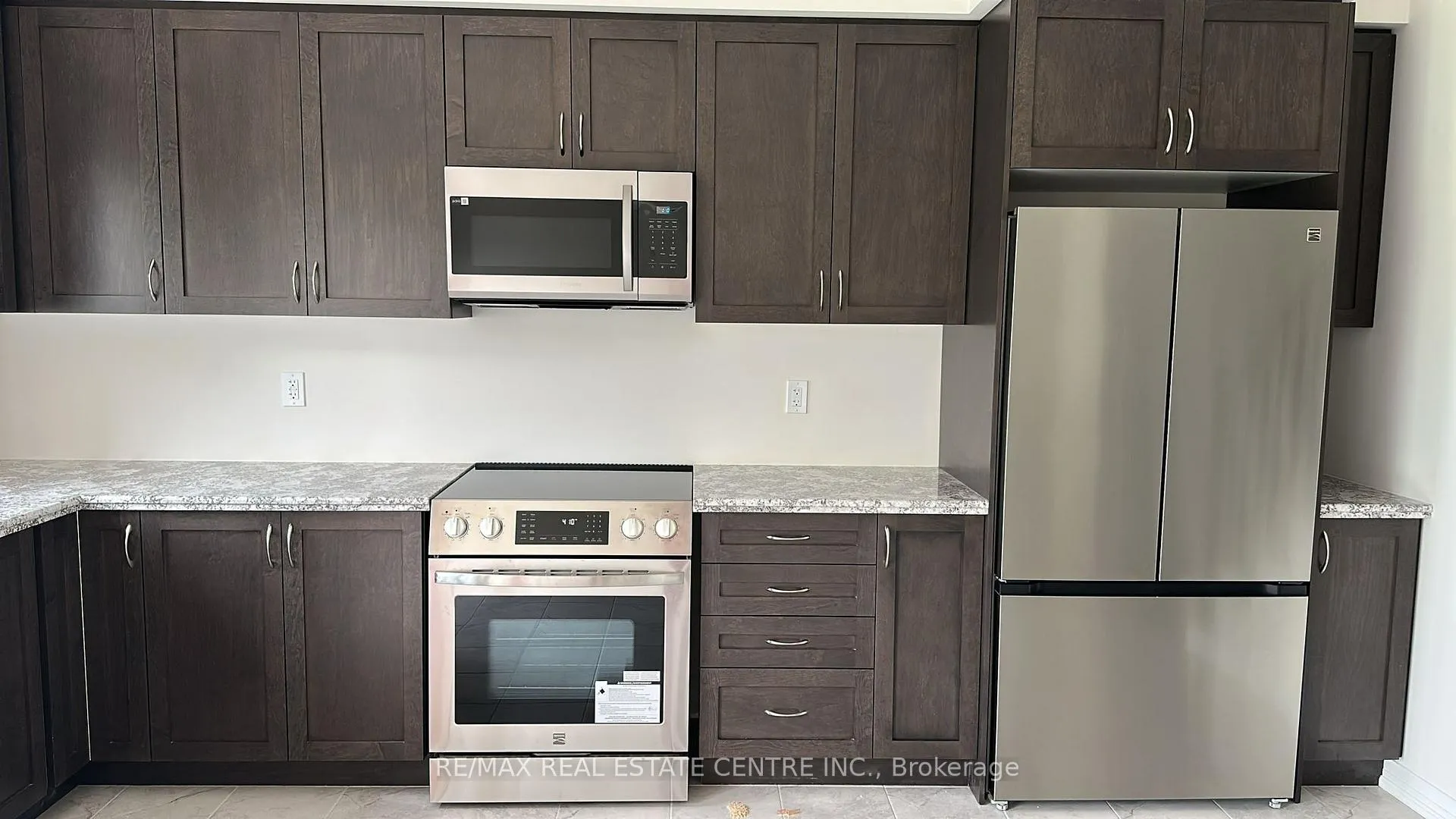 Photo 27 of Unit 52, 313 Conklin Road, Brantford — HOMEH