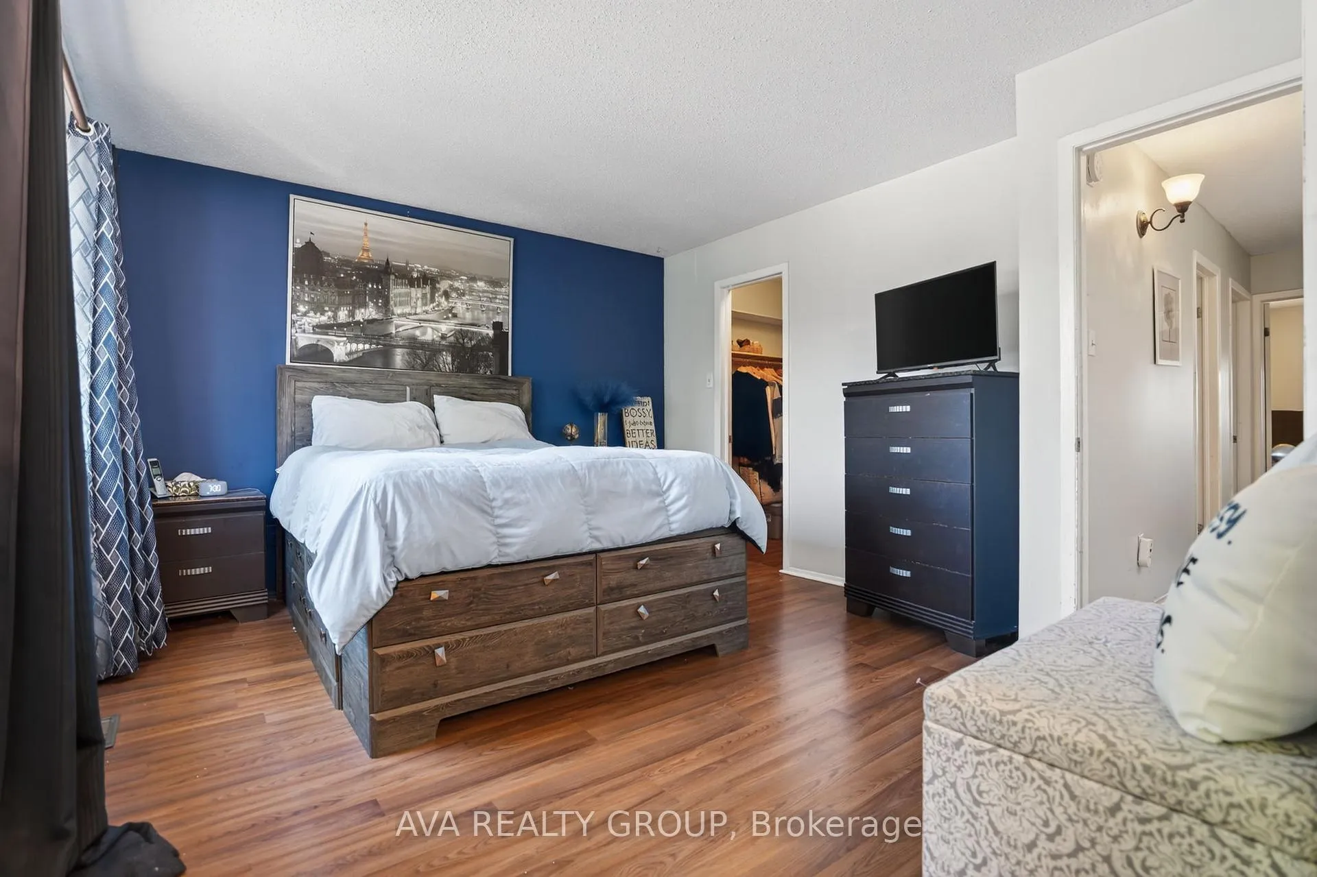 Photo 15 of 27 Danaher Drive, Ottawa, Barrhaven - Heritage Park — HOMEH