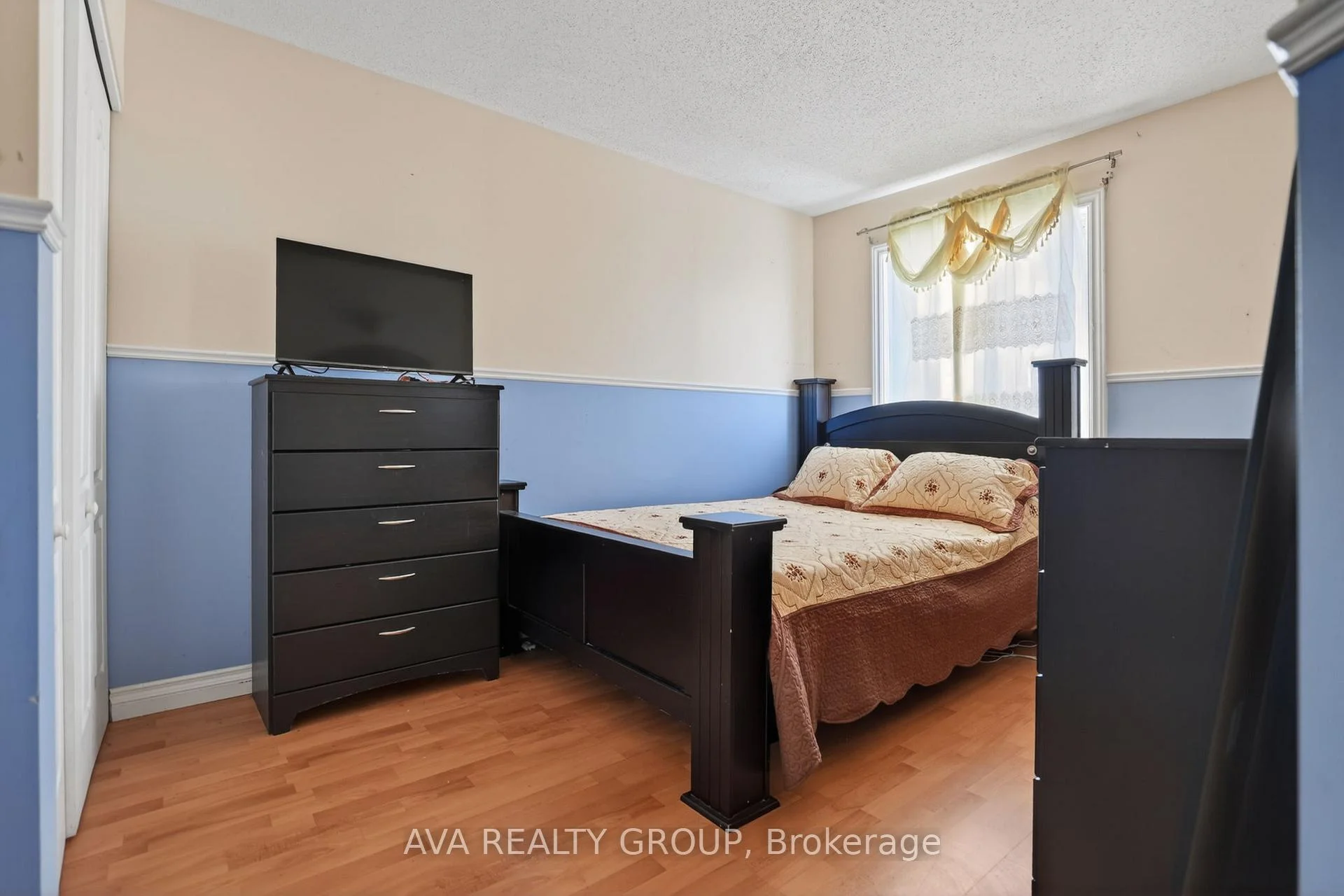 Photo 41 of 27 Danaher Drive, Ottawa, Barrhaven - Heritage Park — HOMEH