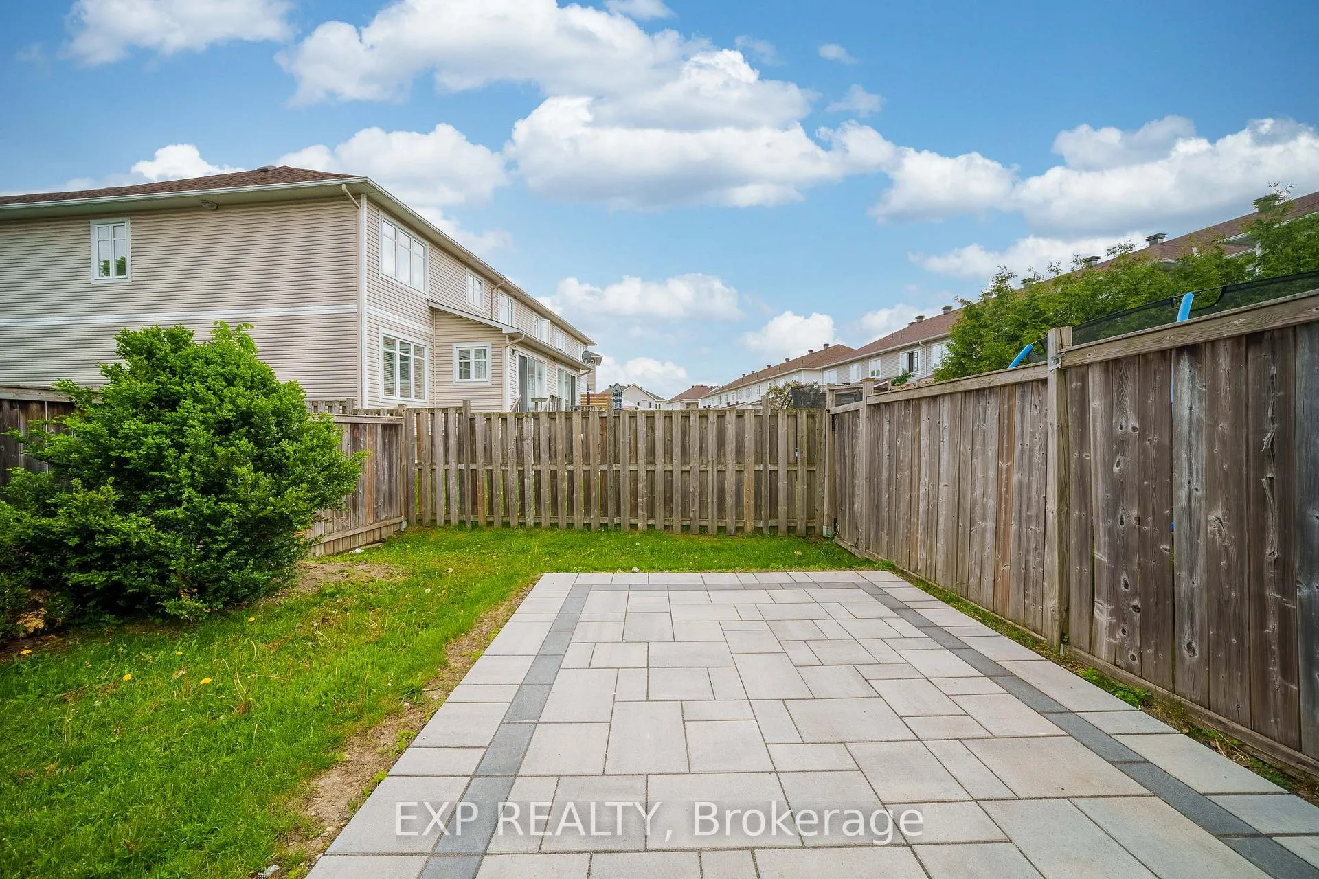 Photo 7 of 248 Berrigan Drive, Ottawa, Barrhaven - Longfields — HOMEH
