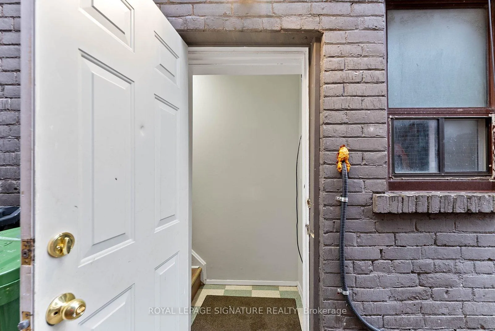 Photo 11 of Unit 2, 233 Greenwood Avenue, Toronto, Greenwood-Coxwell — HOMEH