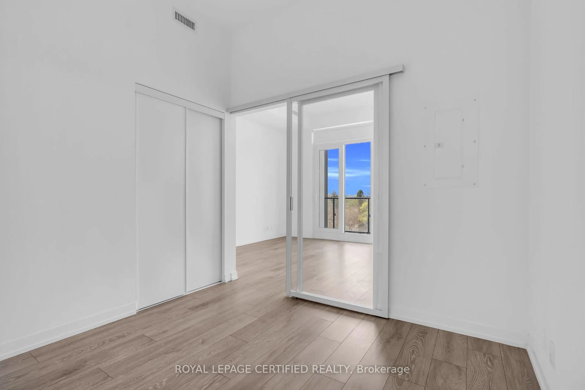 Photo 23 of Unit 919, 2020 Bathurst Street, Toronto, Humewood-Cedarvale — HOMEH