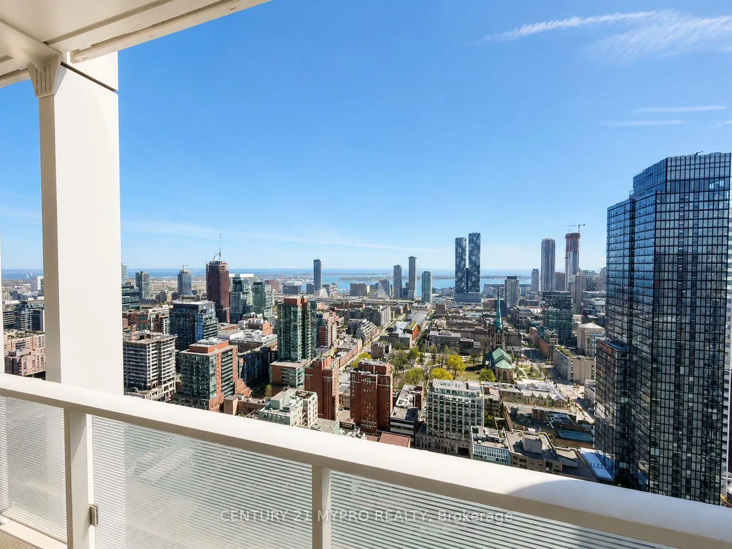 Photo 3 of Unit 4005, 88 Queen Street E, Toronto, Church-Yonge Corridor — HOMEH